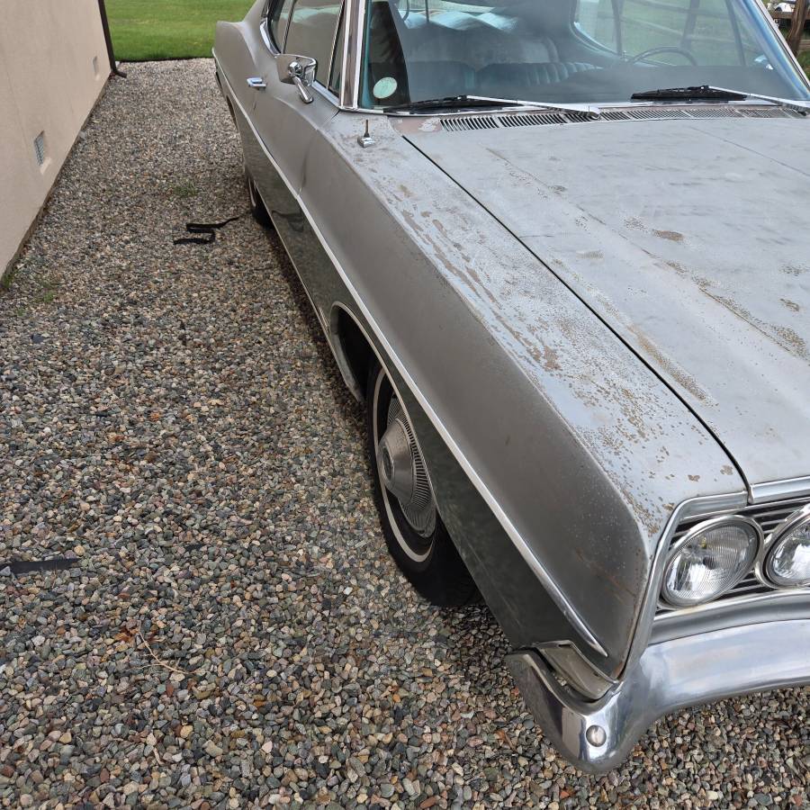 Ford-Galaxie-500-fastback-1968-green-1