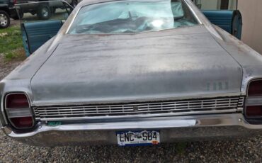 Ford-Galaxie-500-fastback-1968-green-20