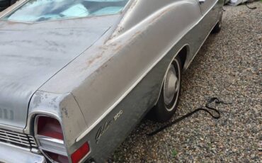 Ford-Galaxie-500-fastback-1968-green-9