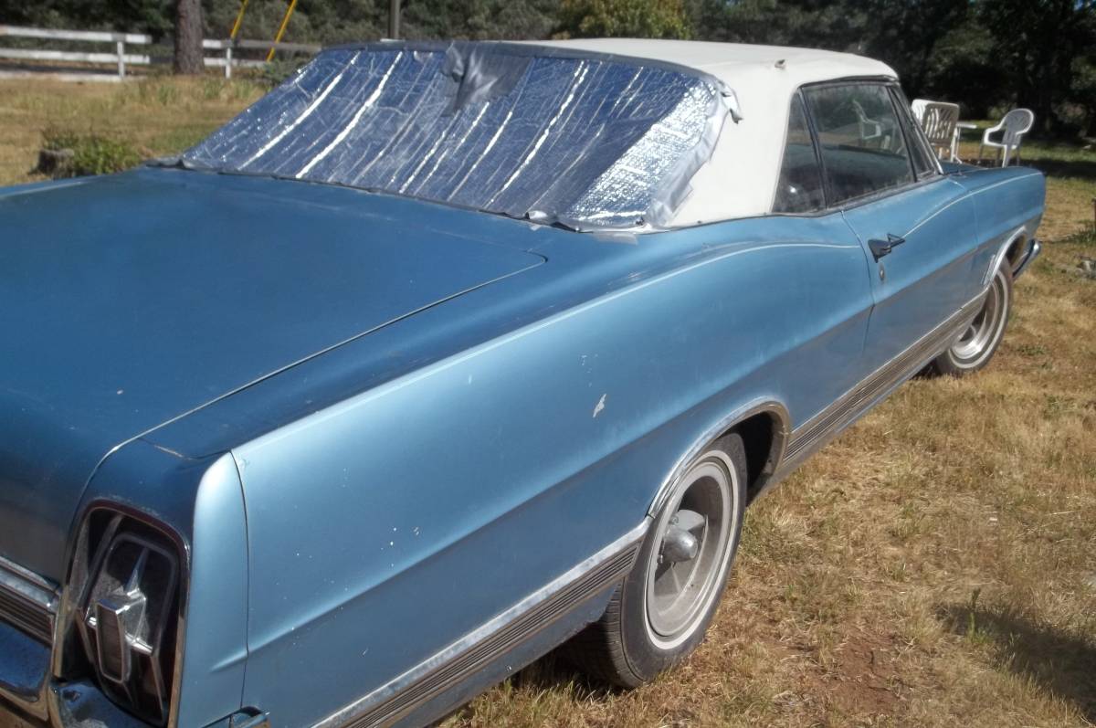 Ford-Galaxy-500xl-1967-blue-4