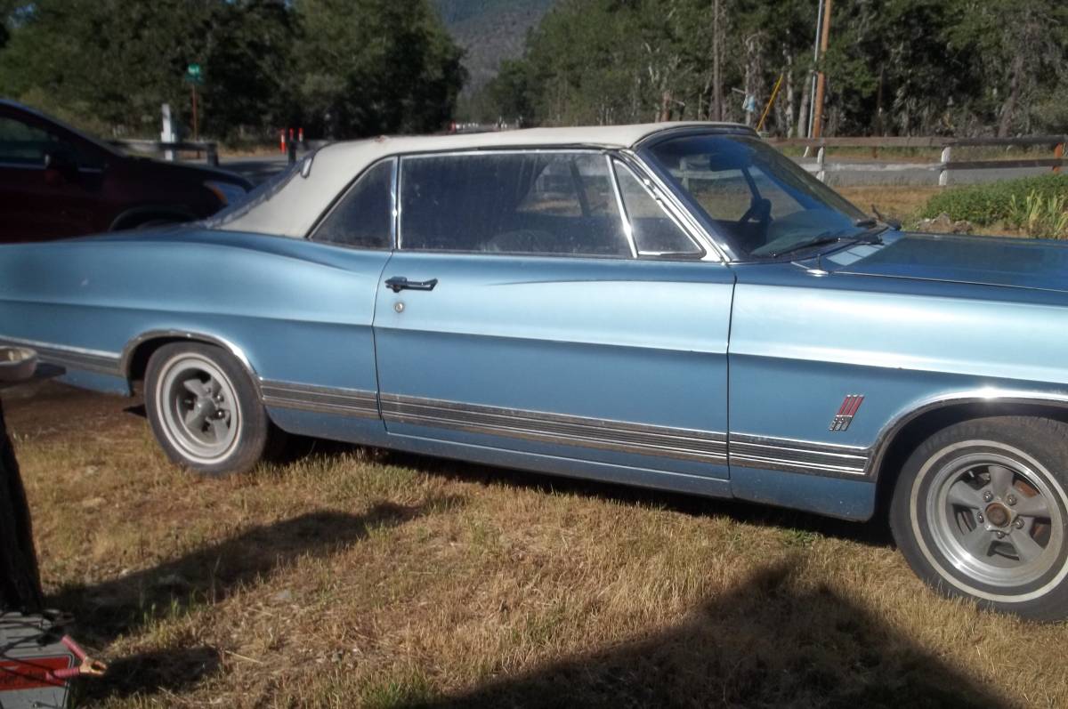 Ford-Glaxie-500xl-1967-blue