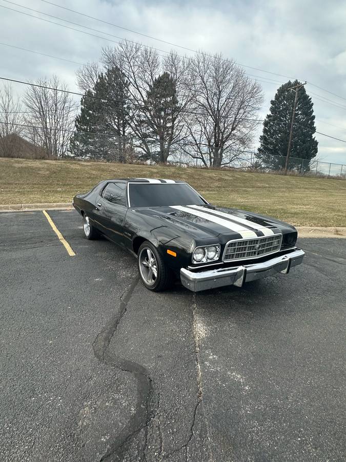 Ford-Gran-torino-1973-black-7