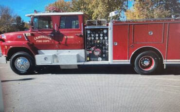 Ford-L9000-diesel-1986-red-2