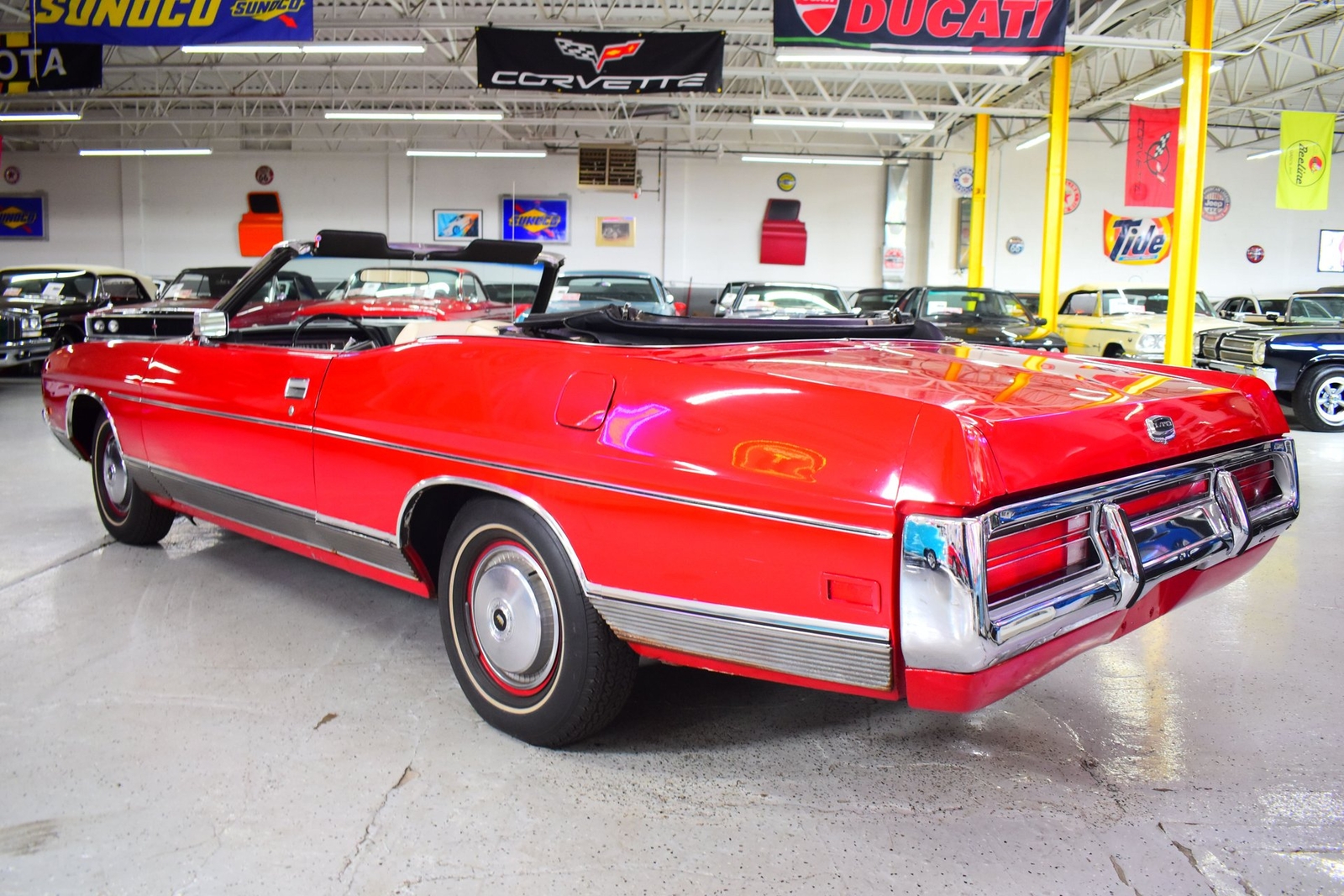 Ford-LTD-1972-Convertible-15