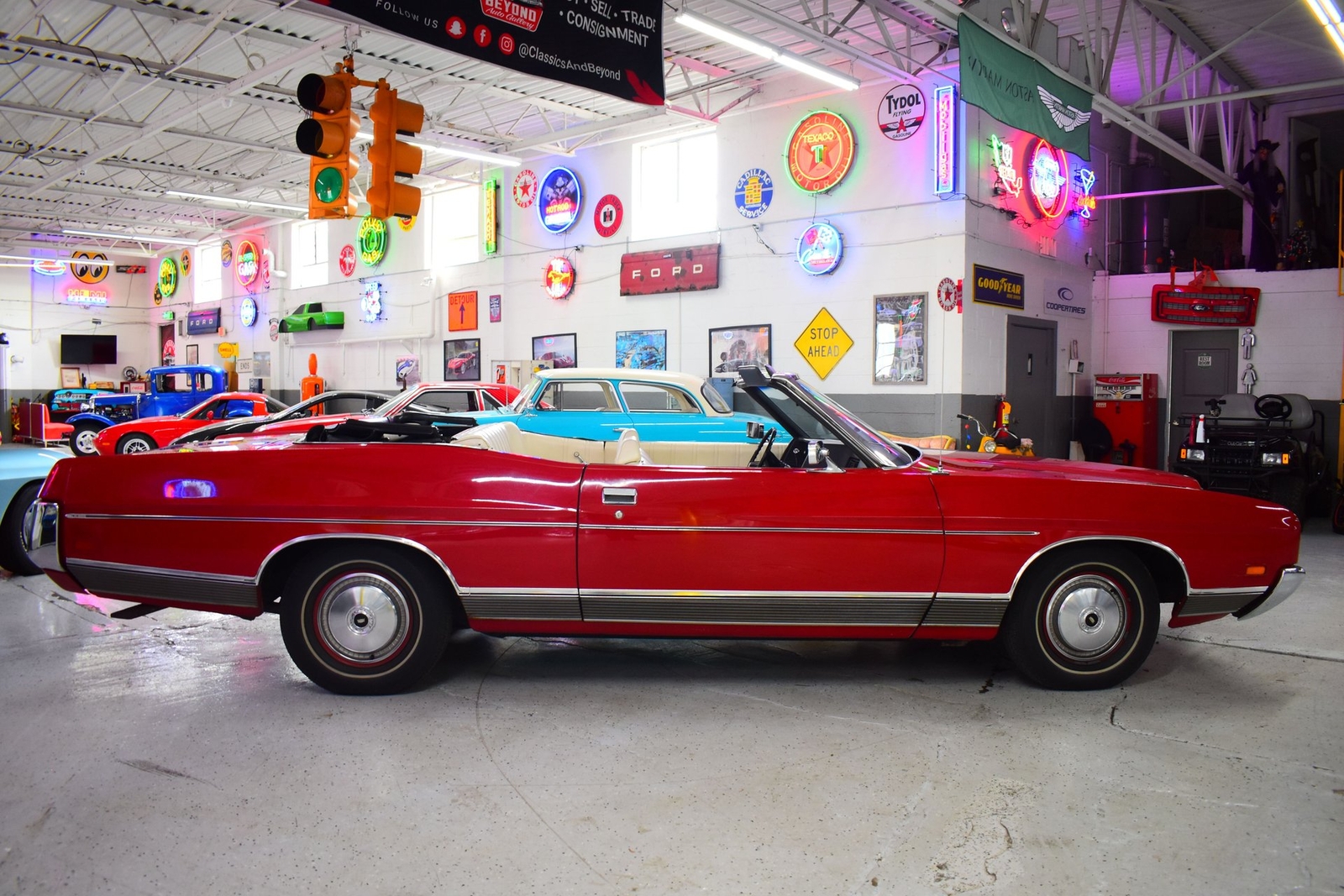 Ford-LTD-1972-Convertible-3