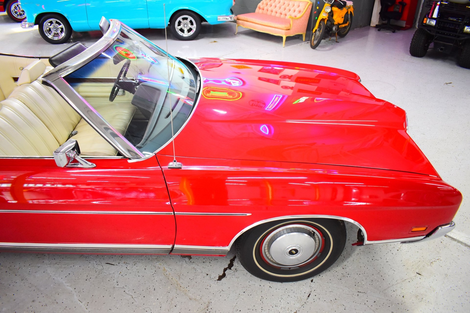 Ford-LTD-1972-Convertible-4