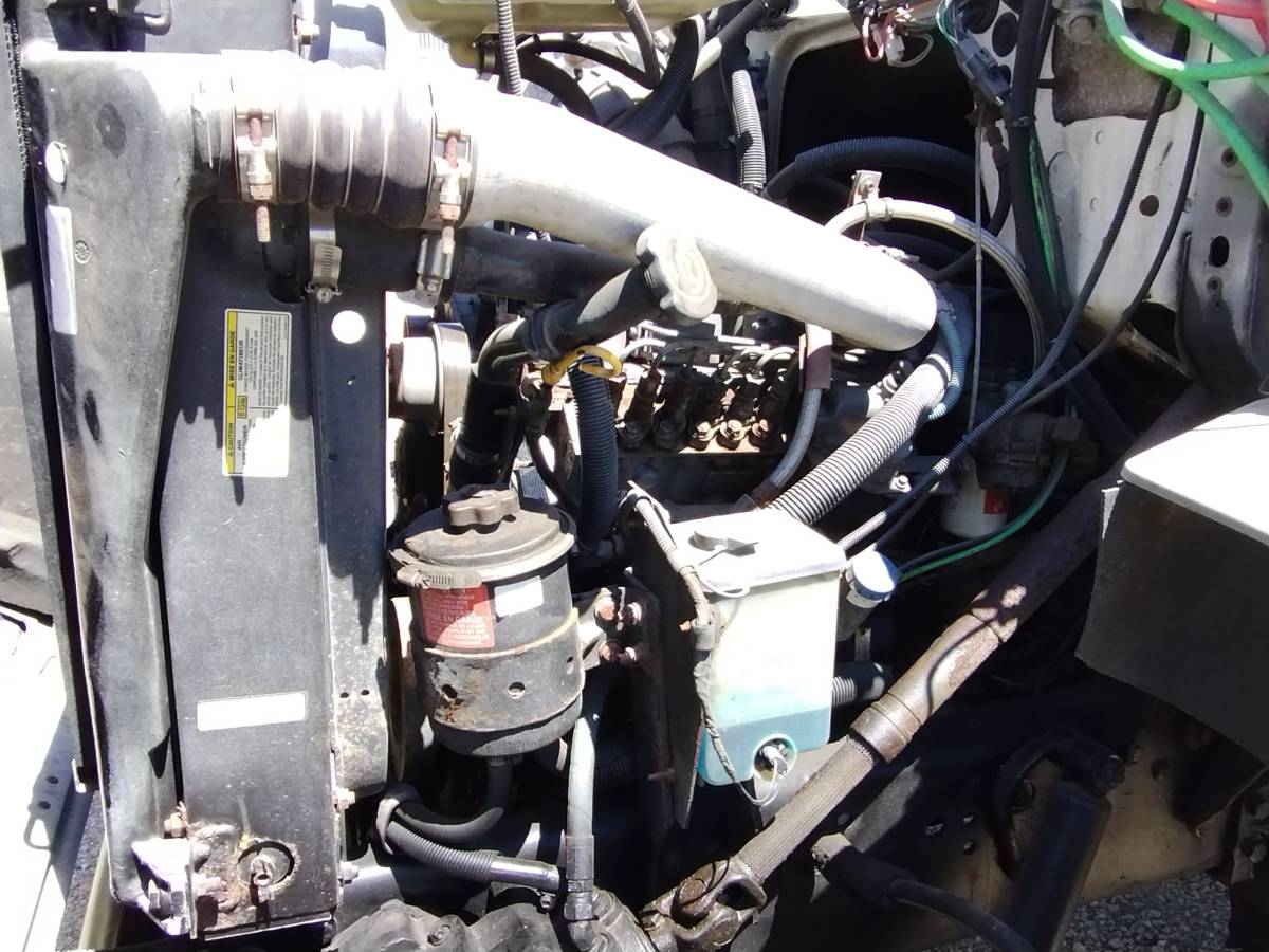 Ford-Ln7000-ln-series-diesel-1995-white-11