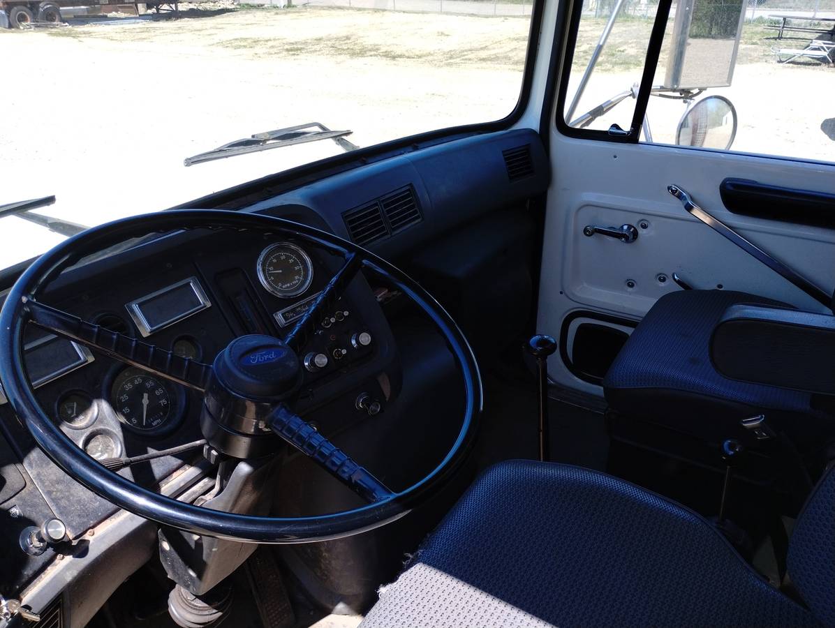 Ford-Ln7000-ln-series-diesel-1995-white-6