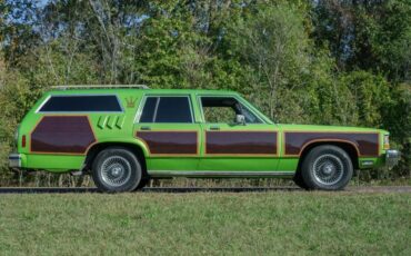 Ford-Ltd-Crown-Victoria-1987-Wagon-2