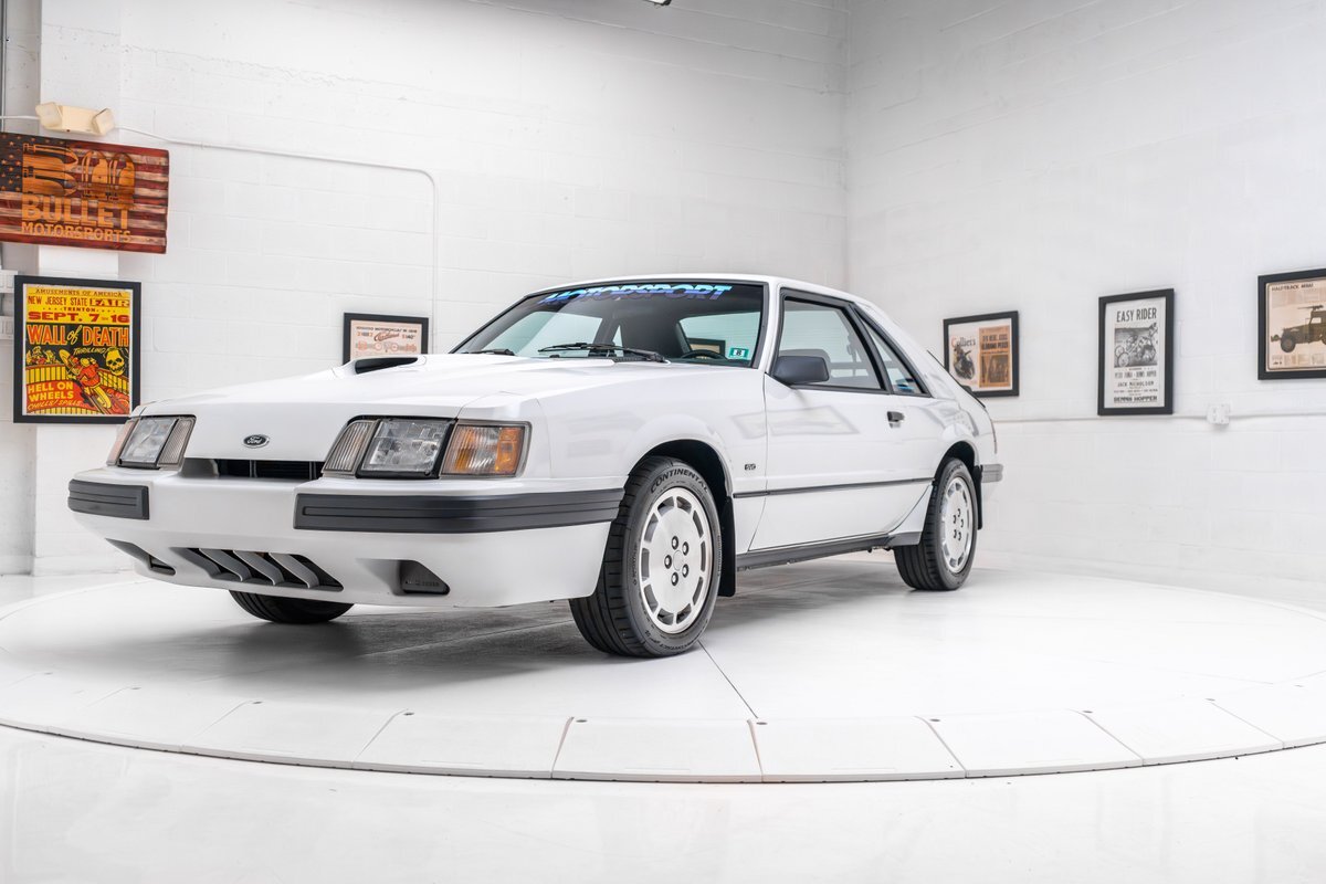 Ford-MUSTANG-SVO-1986-1