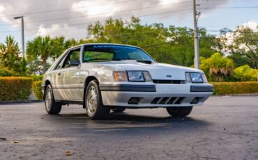 Ford-MUSTANG-SVO-1986-14