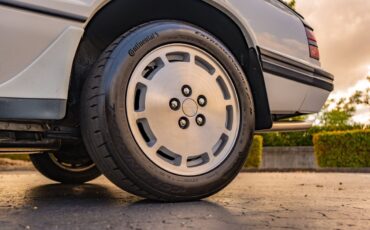 Ford-MUSTANG-SVO-1986-18
