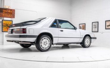 Ford-MUSTANG-SVO-1986-36