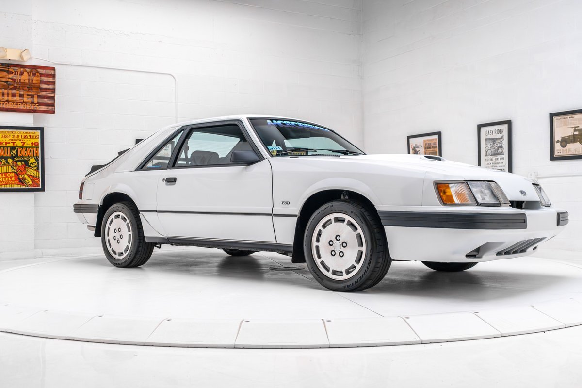 Ford-MUSTANG-SVO-1986-39