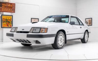 Ford MUSTANG SVO 1986 --