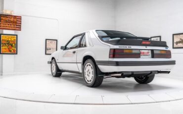 Ford-MUSTANG-SVO-1986-6