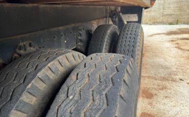 Ford-Manitex-diesel-1980-red-11