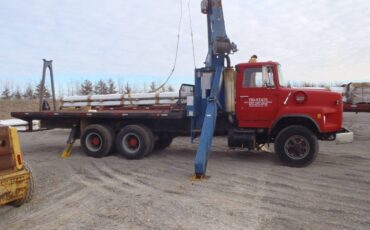 Ford-Manitex-diesel-1980-red-2