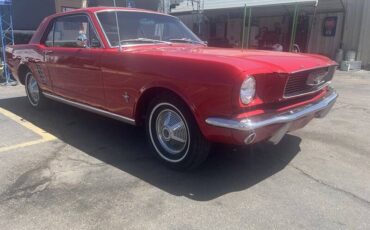 Ford-Model-1966-red-3