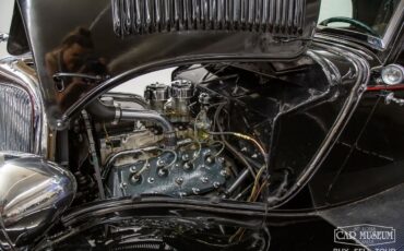 Ford-Model-40-1934-Sedan-15