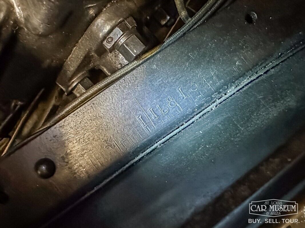 Ford-Model-40-1934-Sedan-17