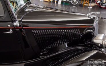 Ford-Model-40-1934-Sedan-31