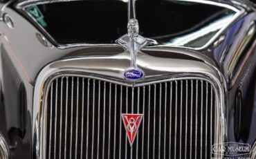 Ford-Model-40-1934-Sedan-34