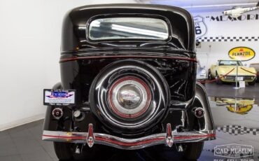Ford-Model-40-1934-Sedan-8