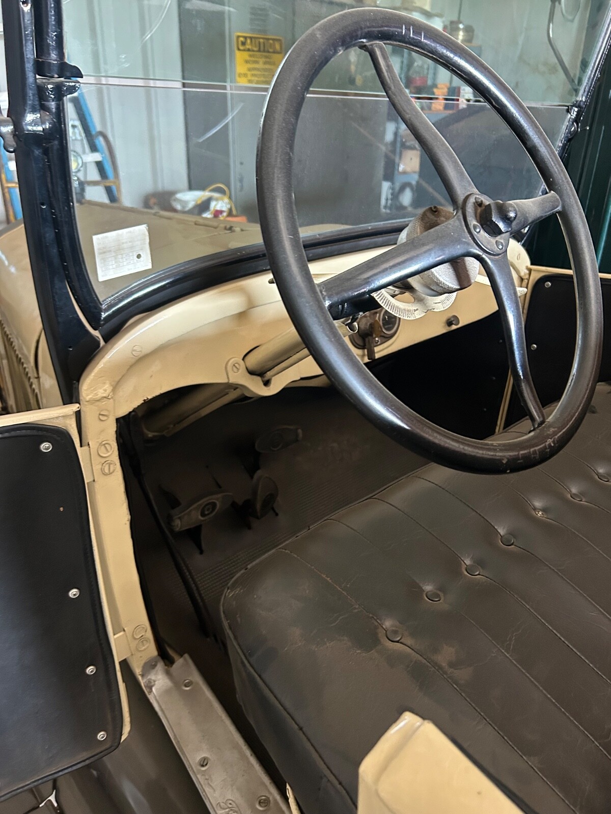 Ford-Model-A-1926-Convertible-8