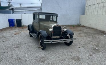 Ford-Model-A-1928-Coupe-1