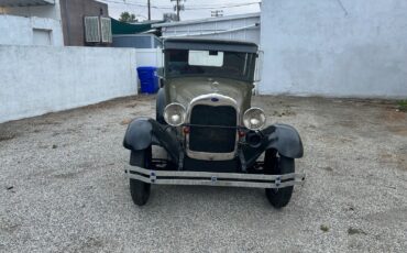 Ford-Model-A-1928-Coupe-7