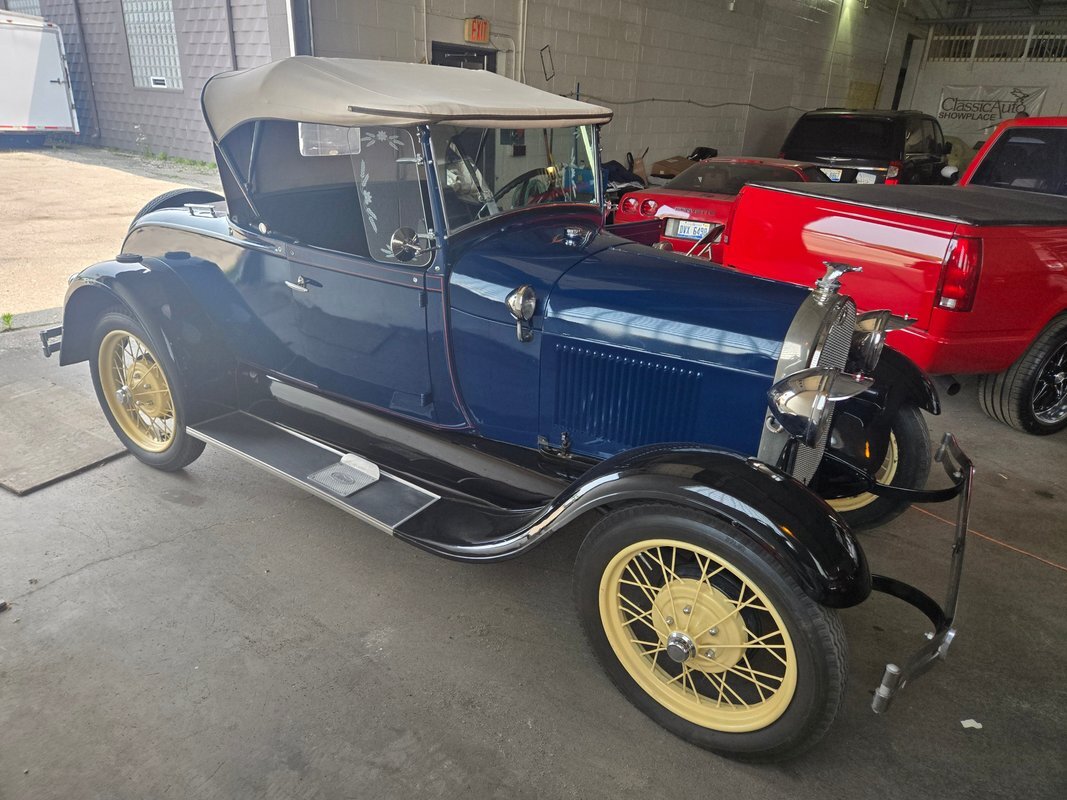 Ford Model A 1929 --
