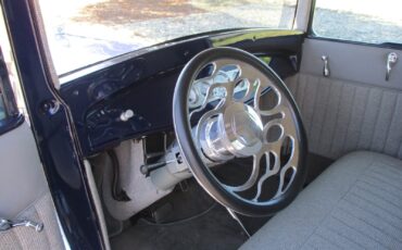 Ford-Model-A-1929-Colsed-cab-pickup-10