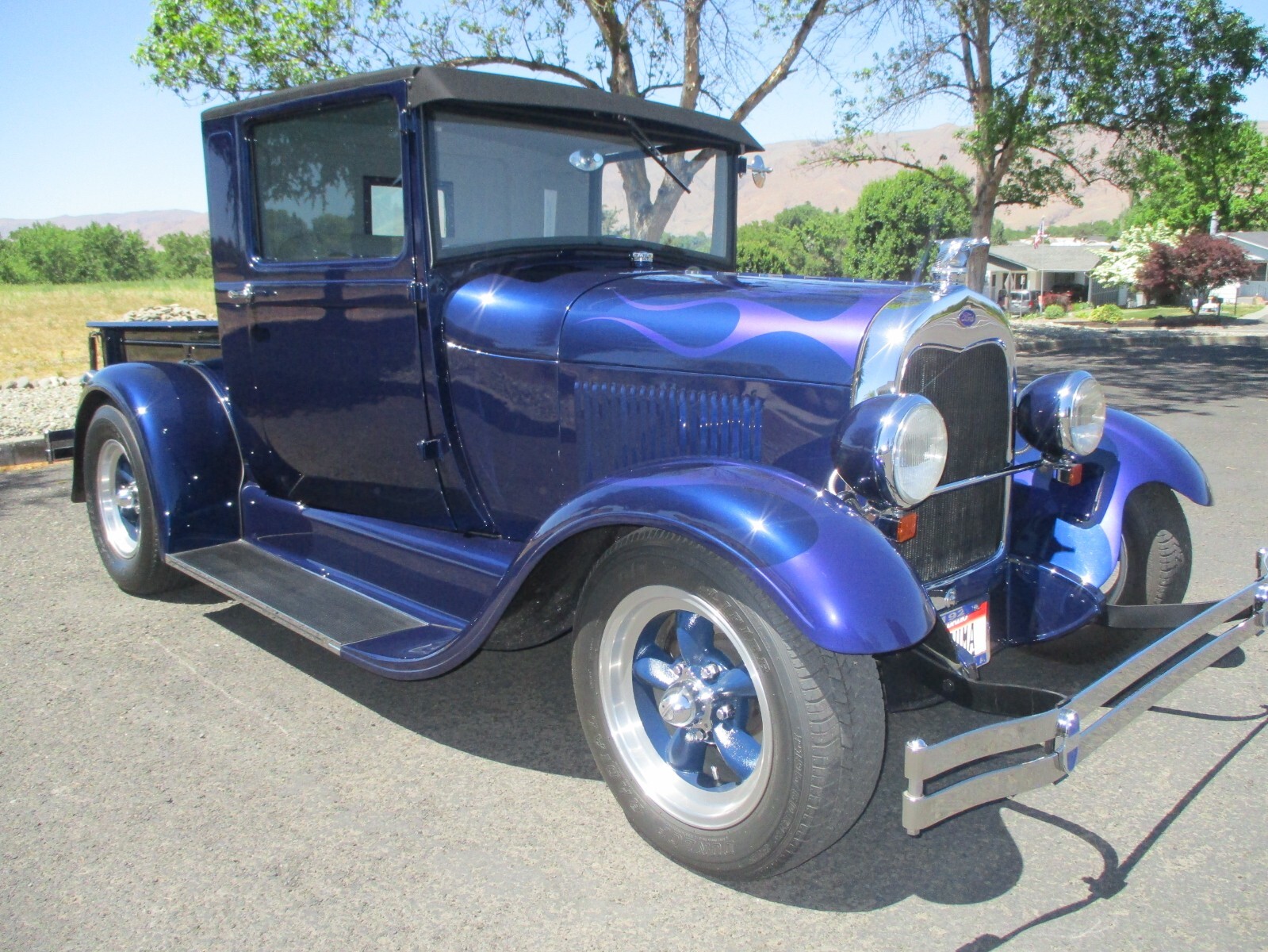 Ford-Model-A-1929-Colsed-cab-pickup-30