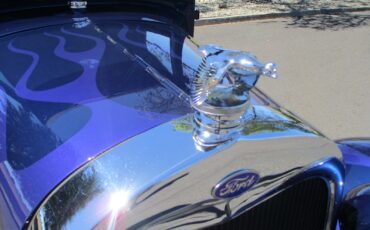 Ford-Model-A-1929-Colsed-cab-pickup-37