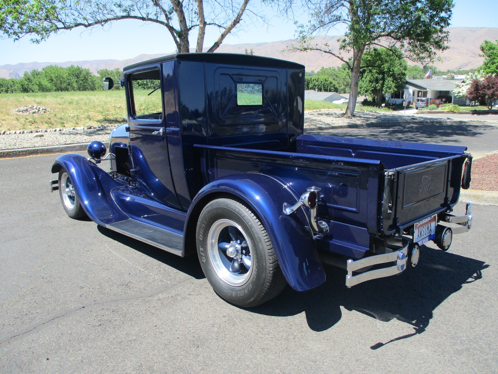 Ford-Model-A-1929-Colsed-cab-pickup-7