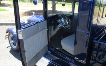 Ford-Model-A-1929-Colsed-cab-pickup-9