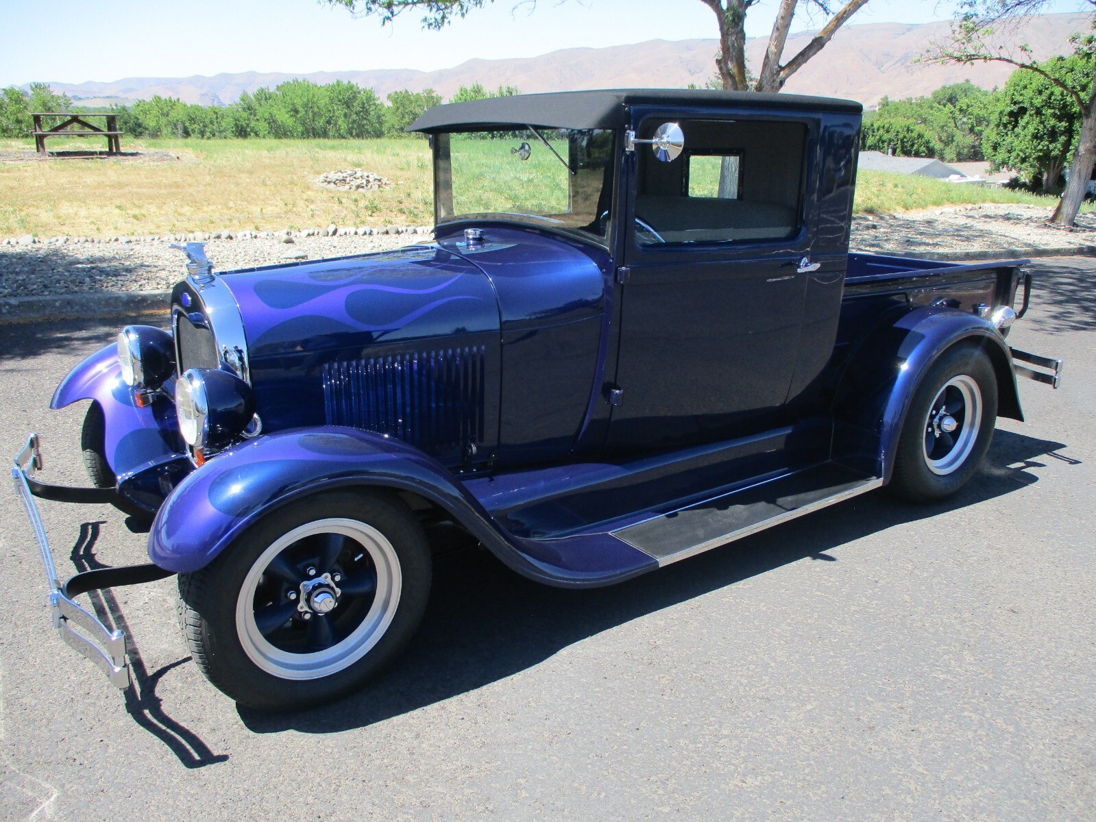 Ford Model A 1929 Colsed cab pickup