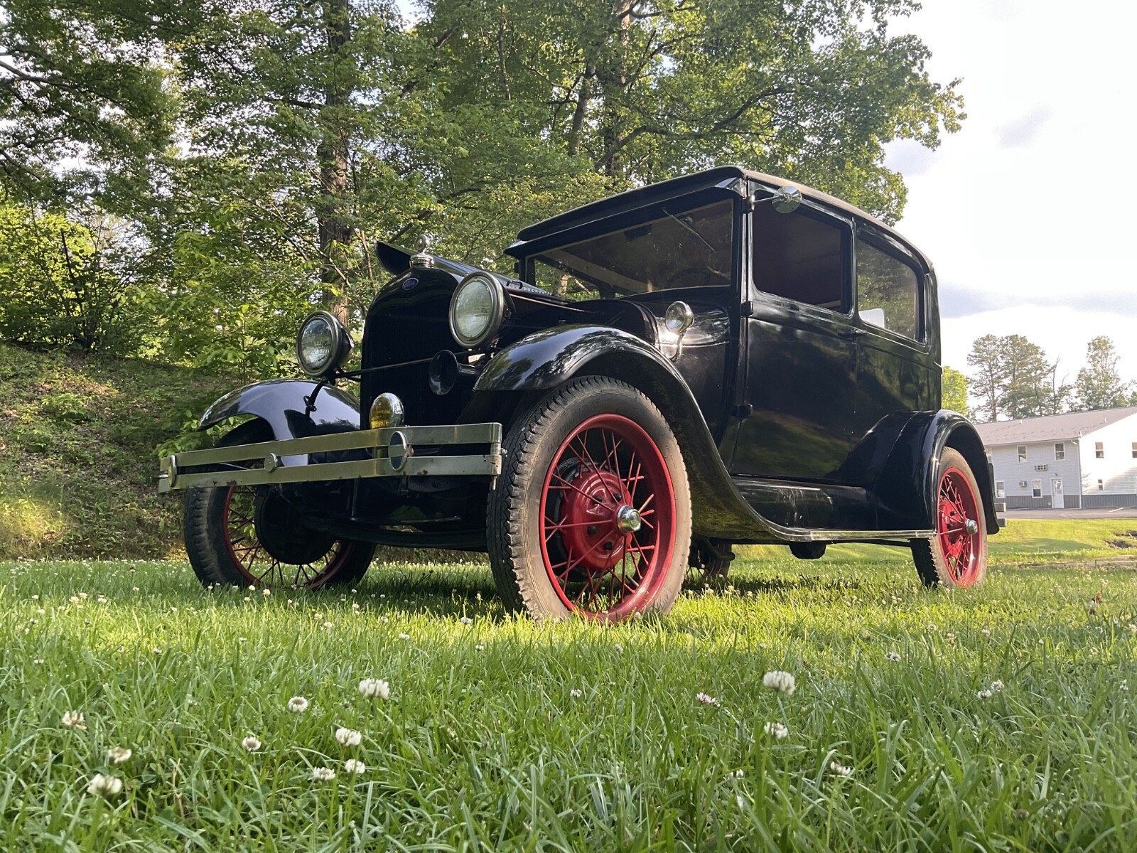 Ford-Model-A-1929-Sedan-10