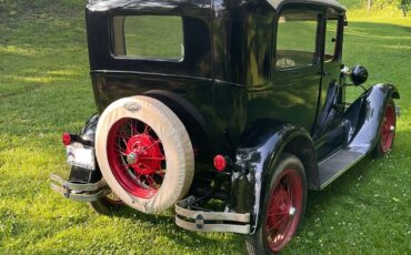 Ford-Model-A-1929-Sedan-5