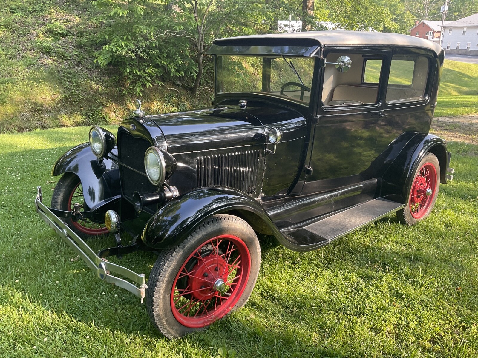 Ford-Model-A-1929-Sedan-8