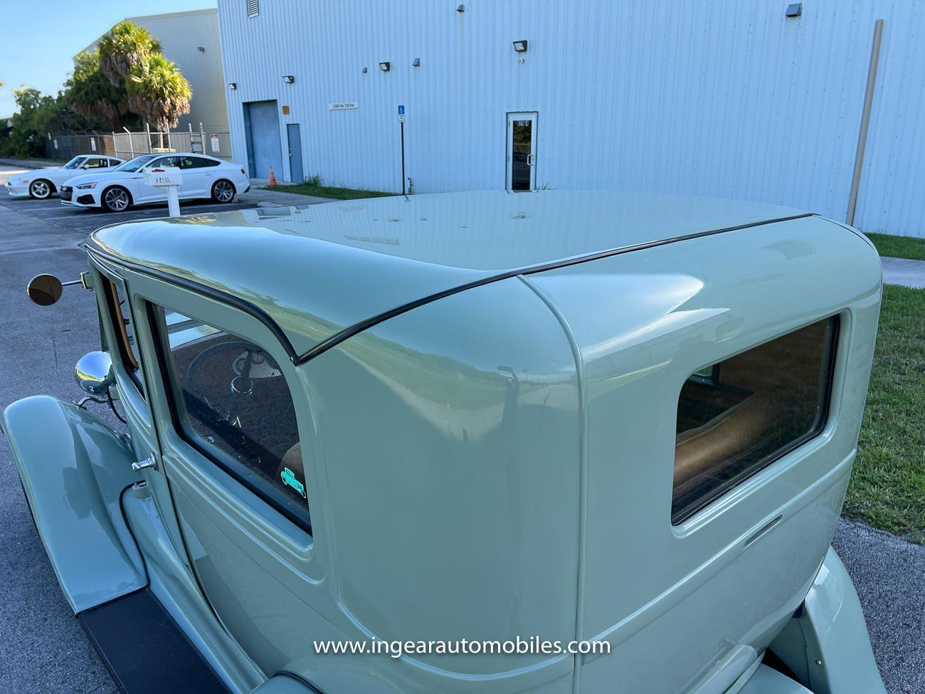 Ford-Model-A-1929-sedan-27