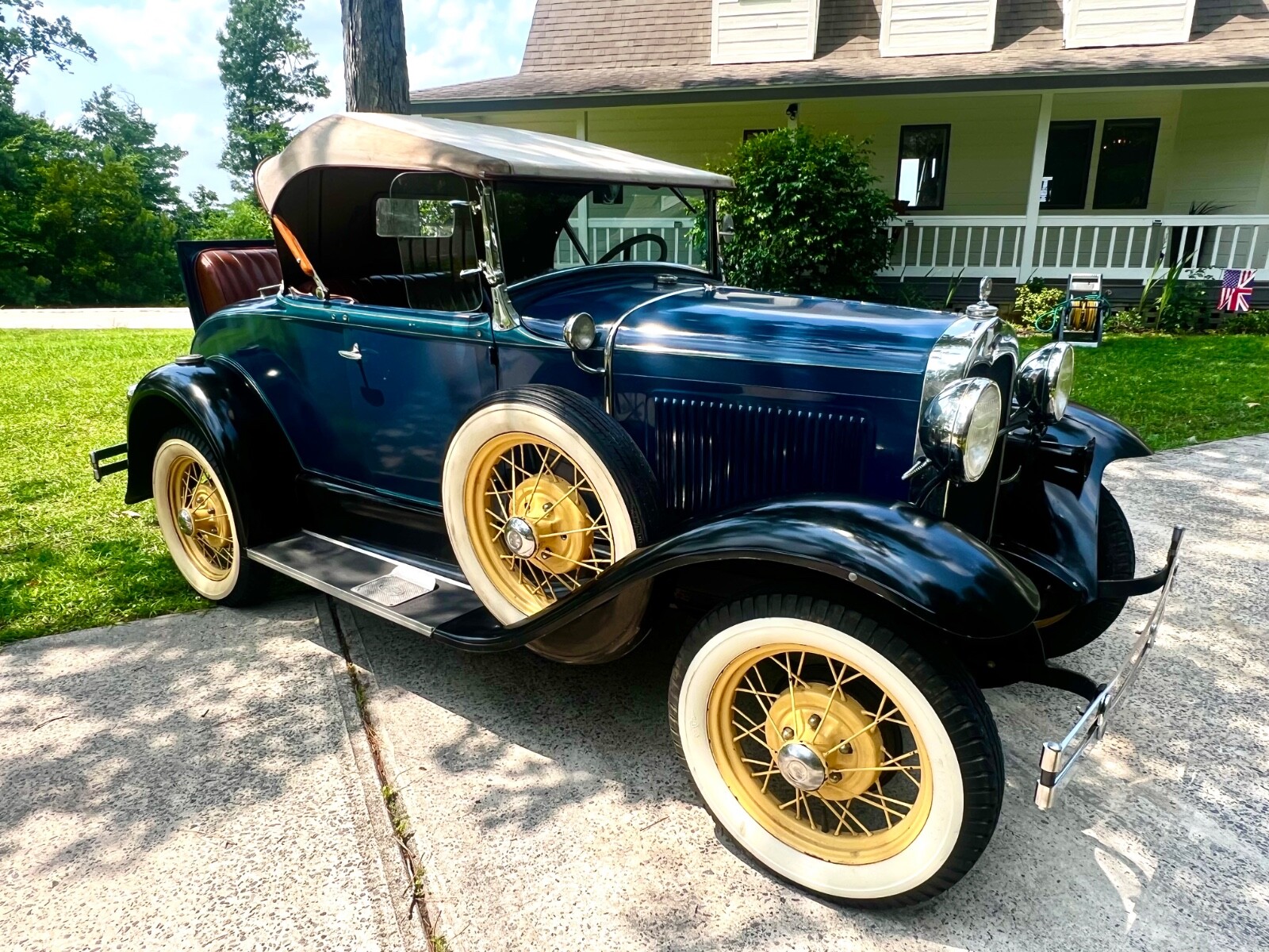 Ford-Model-A-1930-Convertible-1