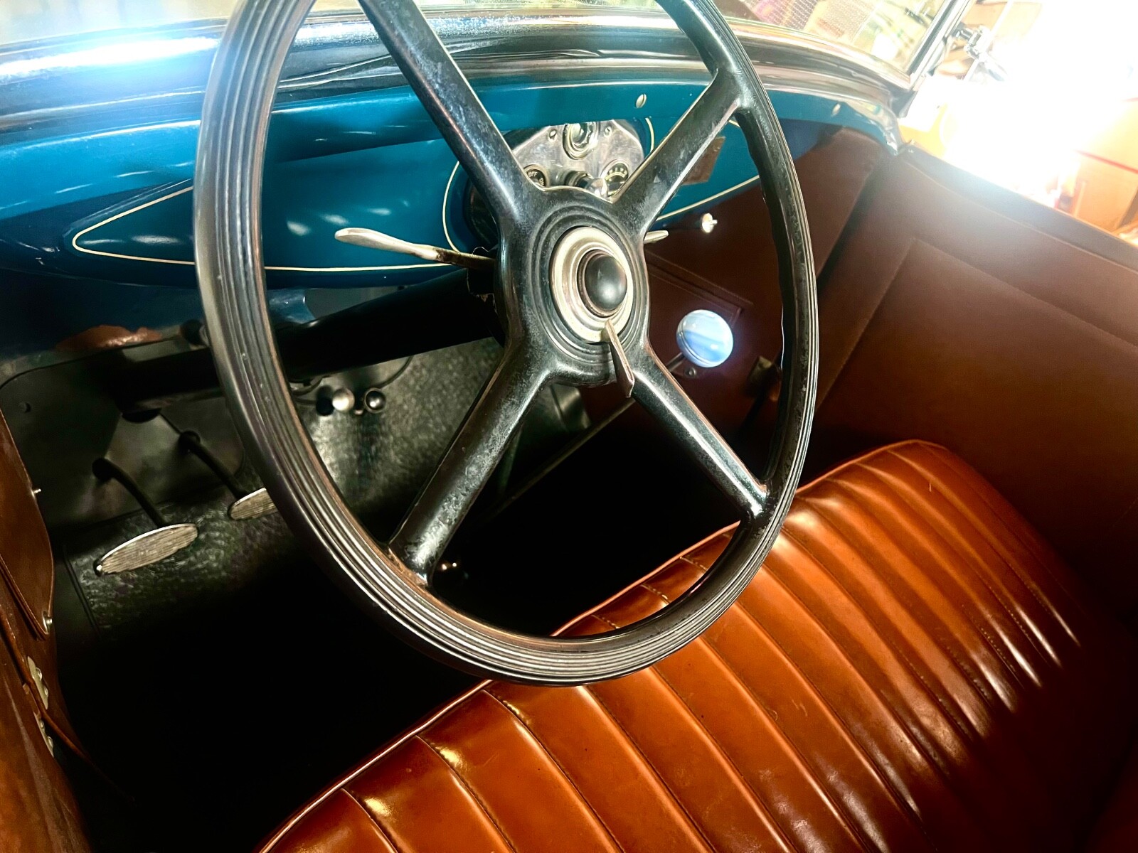 Ford-Model-A-1930-Convertible-10