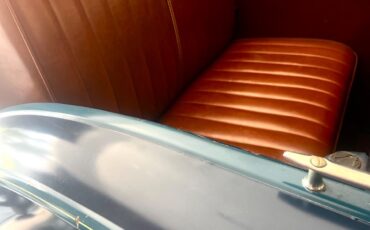 Ford-Model-A-1930-Convertible-13