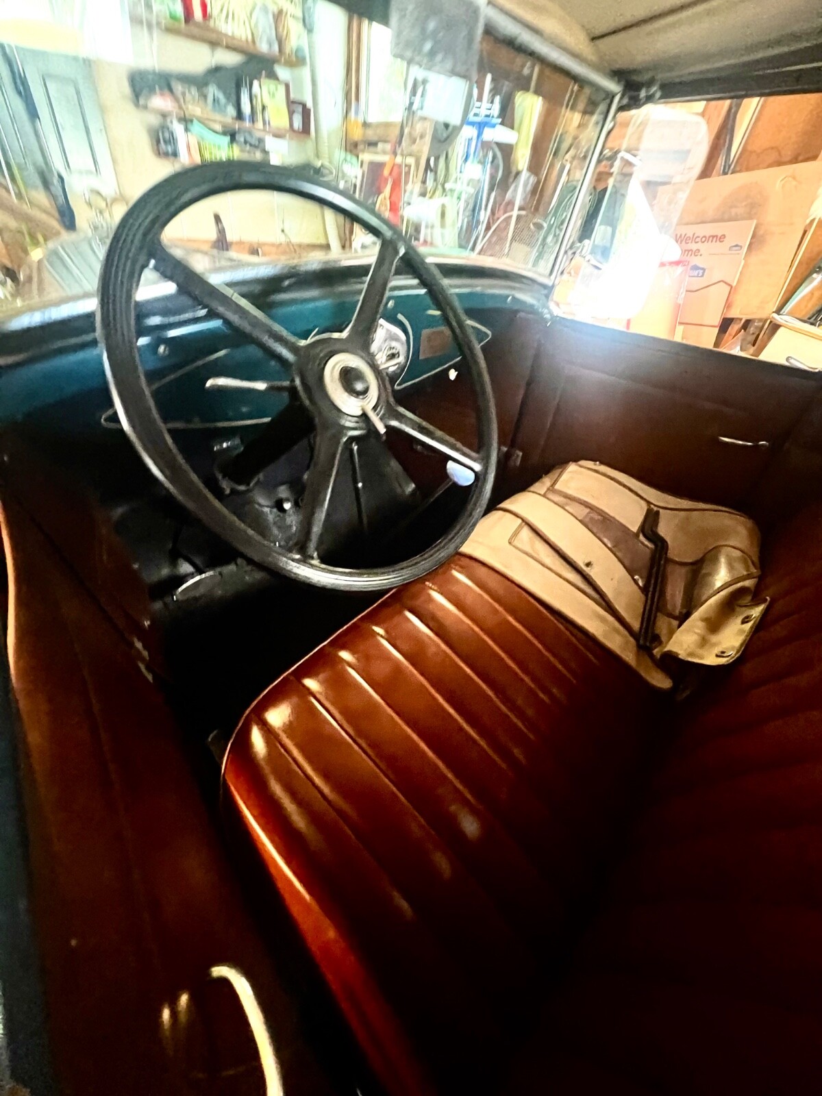 Ford-Model-A-1930-Convertible-19