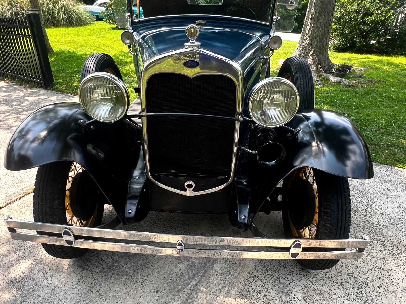 Ford-Model-A-1930-Convertible-6