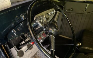 Ford-Model-A-1930-Coupe-5