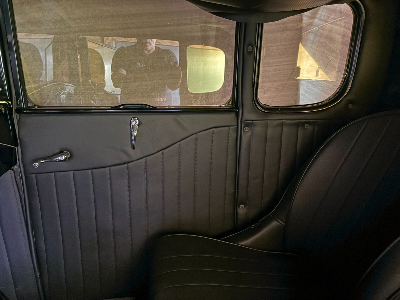 Ford-Model-A-1930-Coupe-8