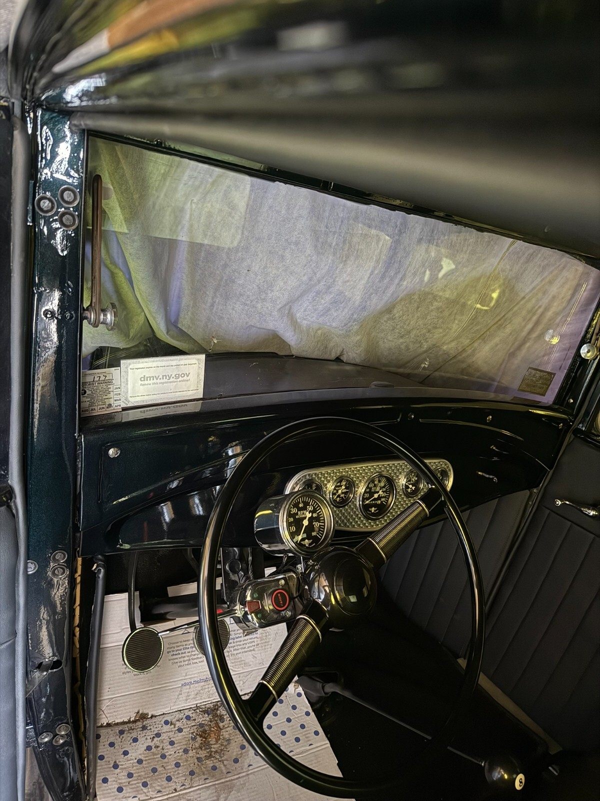 Ford-Model-A-1930-Coupe-9